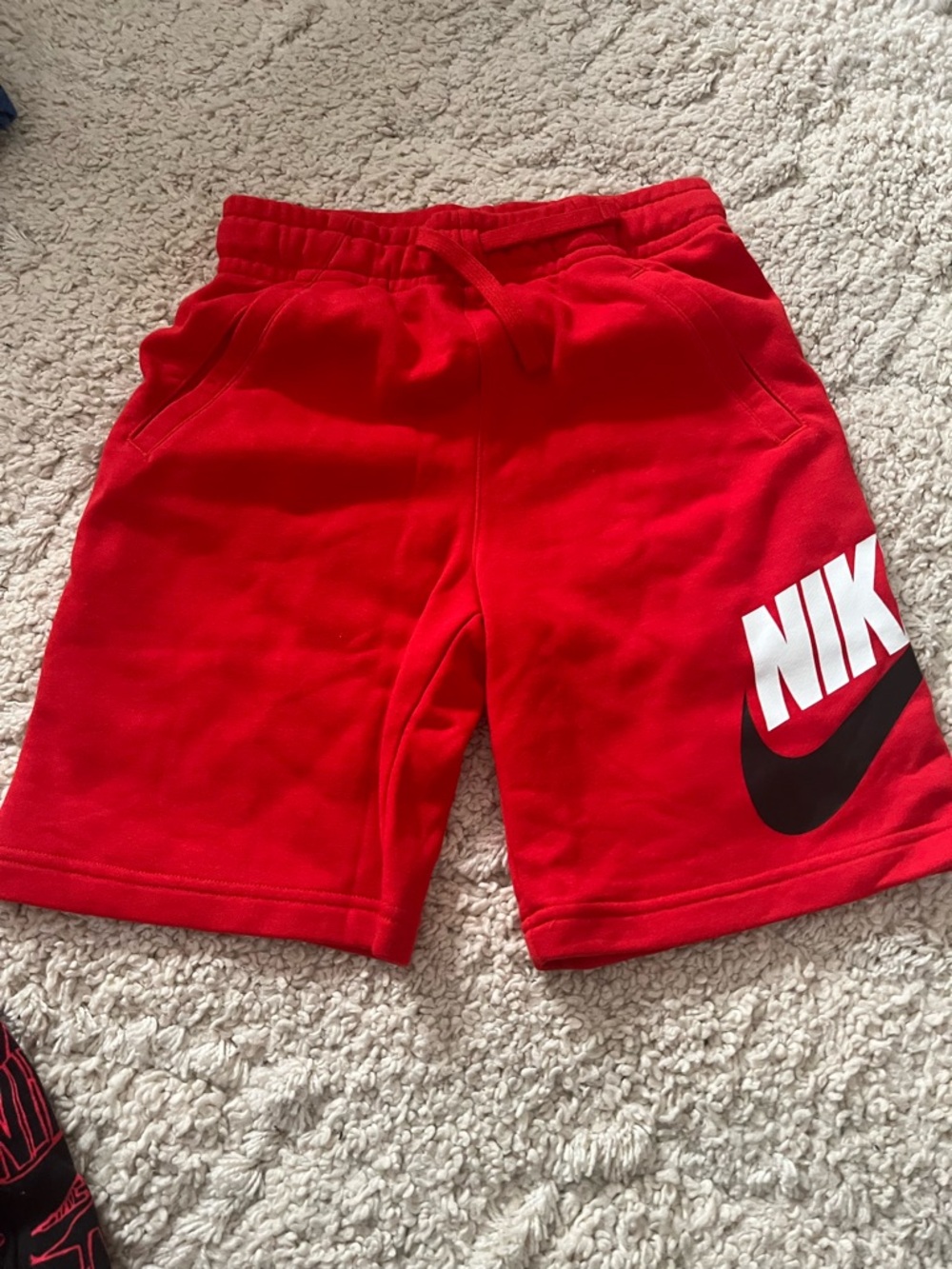 Boys Nike shorts - Picture 4 of 4